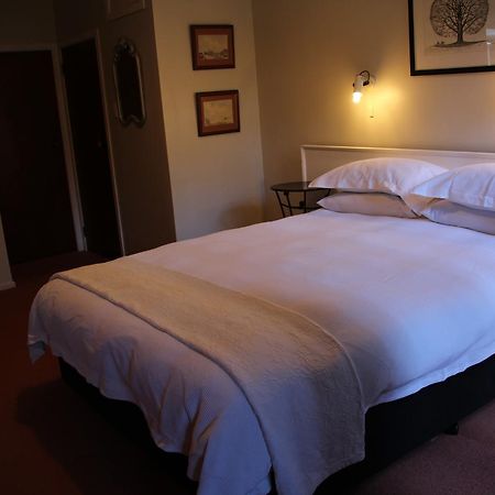 Punehu Stream Cottage Opunake 外观 照片